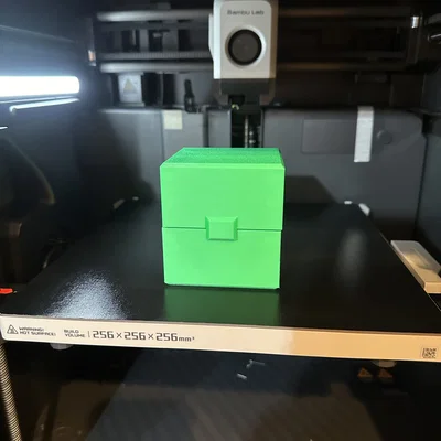 Hộp 3 inch Print-in-Place Hinge với nắp khóa (Locking Lid)