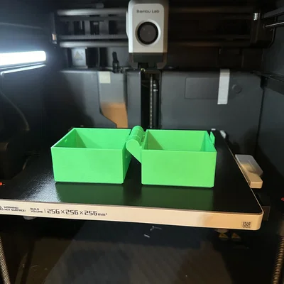Hộp 3 inch Print-in-Place Hinge với nắp khóa (Locking Lid)
