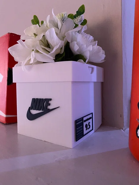 Mô hình 3D chậu cây Nike Shoebox Planter cực chất cho dân chơi giày - Image 1
