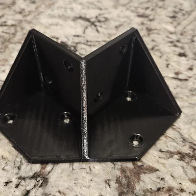 Remix - Pat gia cố chân bàn Ikea Lack (lỗ countersunk)