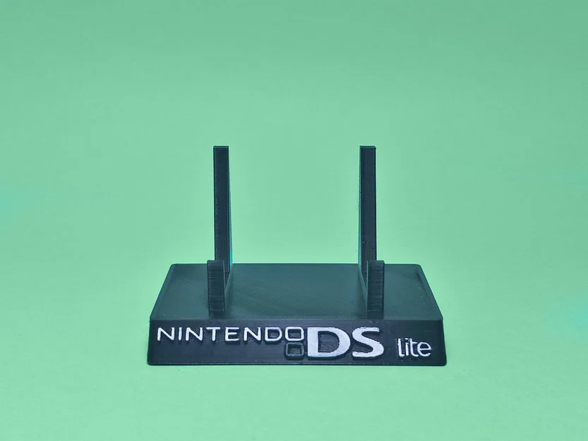 Đế trưng bày máy chơi game Nintendo DS Lite - File in 3D - Image 1