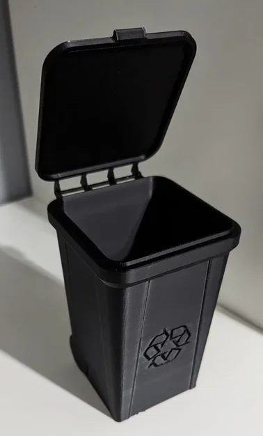 Thùng rác mini để bàn 3D - Mẫu thiết kế gọn gàng và tinh tế - Image 1