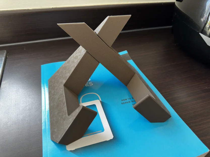 Kệ Đỡ Sách Hiện Đại (Modern Book Holder) - Image 1