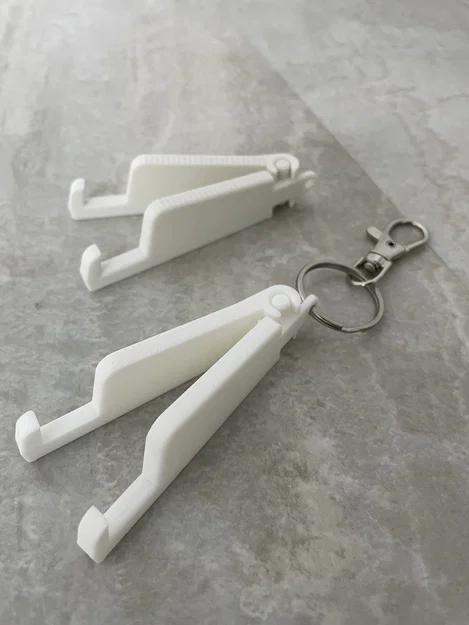 Giá đỡ điện thoại/máy tính bảng móc khóa di động (Click in Place) - Image 1