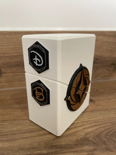 Hộp Deck Lorcana - Remix Logo Disney - Image 1