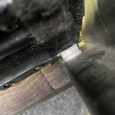 Clip cốp xe Nissan 200sx