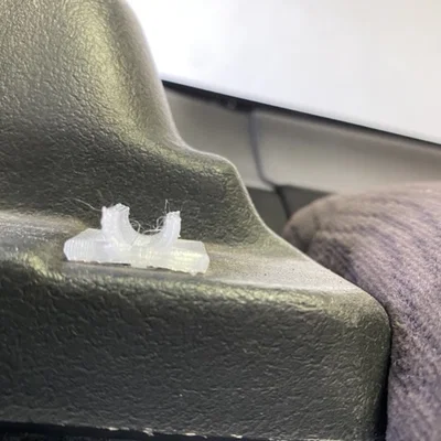 Clip cốp xe Nissan 200sx