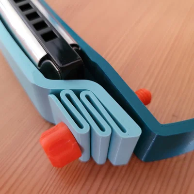 Giá đỡ Harmonica (Harmonica holder) in 3D