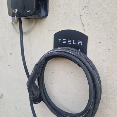 Giá Treo Dây Sạc Tesla Gắn Tường (Tesla Charging Cable Holder Wall Mount)