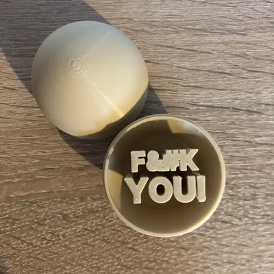 Quả trứng bất ngờ 3D (F**k You Egg) - Món quà trêu đùa thú vị