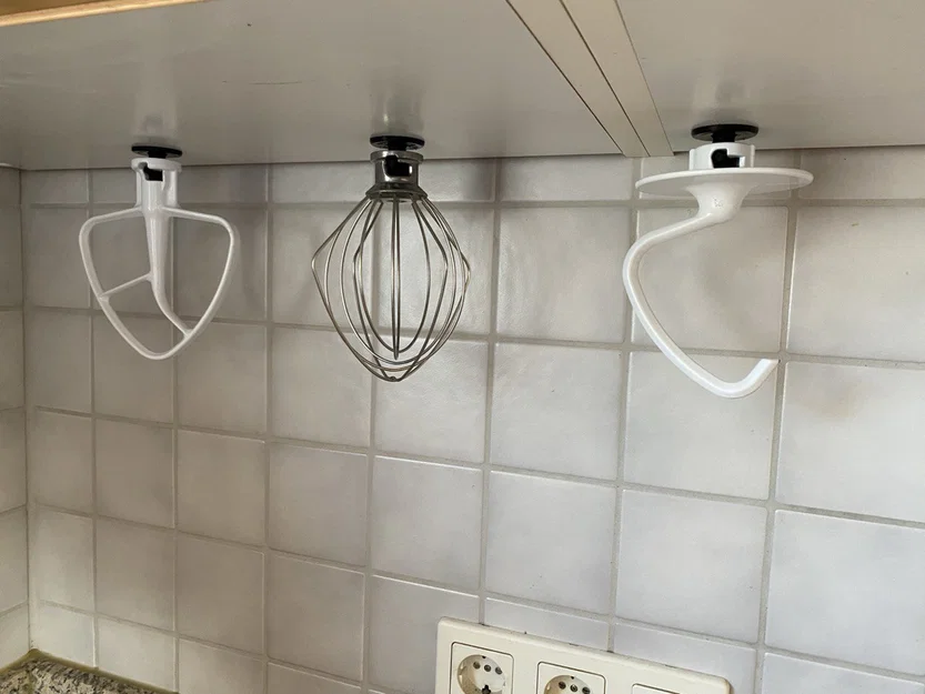 Giá treo KitchenAid Artisan 5KSM cho móc nhồi bột, phới lồng, v.v. - Image 1
