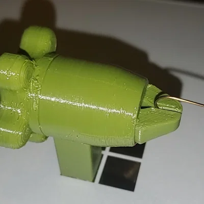Fly vise (bàn kẹp buộc ruồi) in 3D