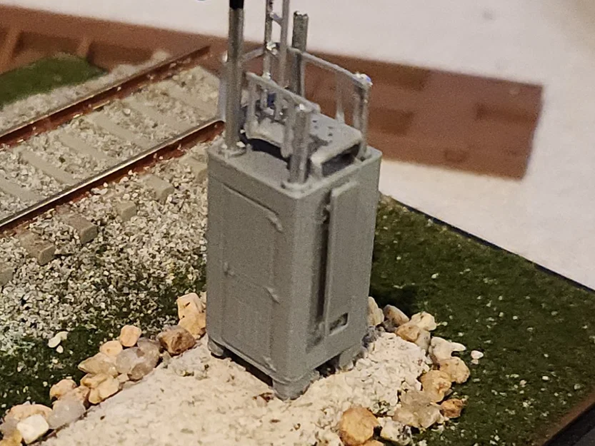 Hộp Thiết Bị Tín Hiệu Đường Sắt (HO Scale) - Image 1