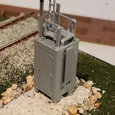 Hộp Thiết Bị Tín Hiệu Đường Sắt (HO Scale)
