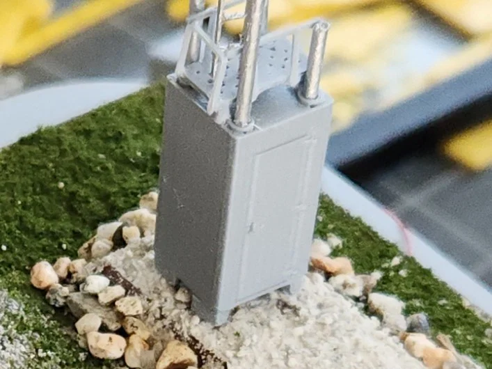 Hộp Thiết Bị Tín Hiệu Đường Sắt (HO Scale) - Image 2