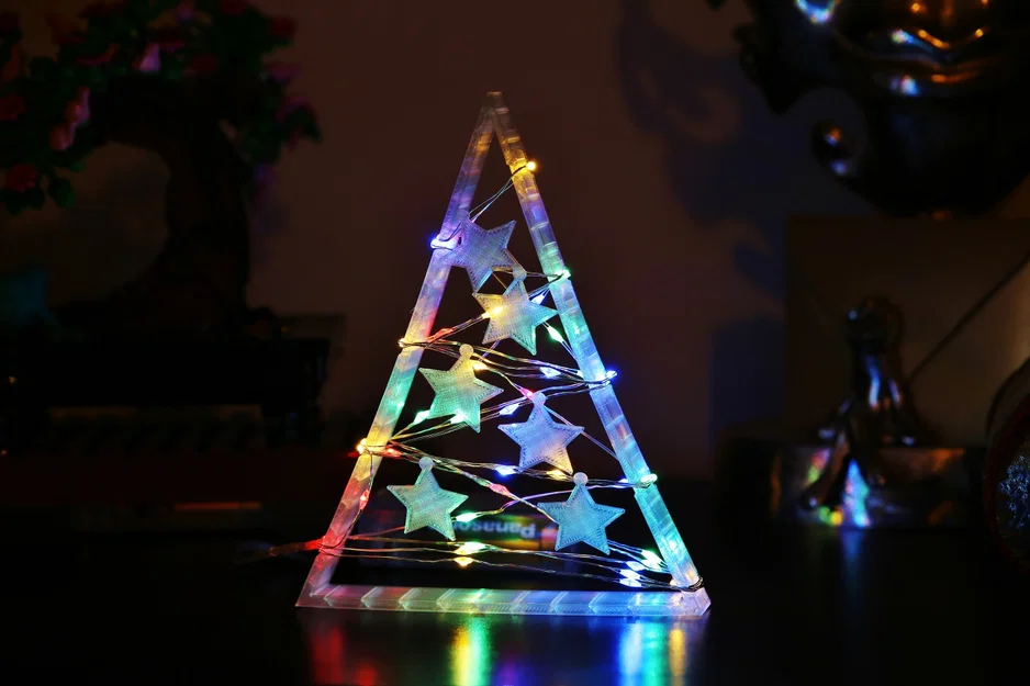Mô hình cây thông Noel trang trí có đèn LED (Christmas Tree) - Image 2