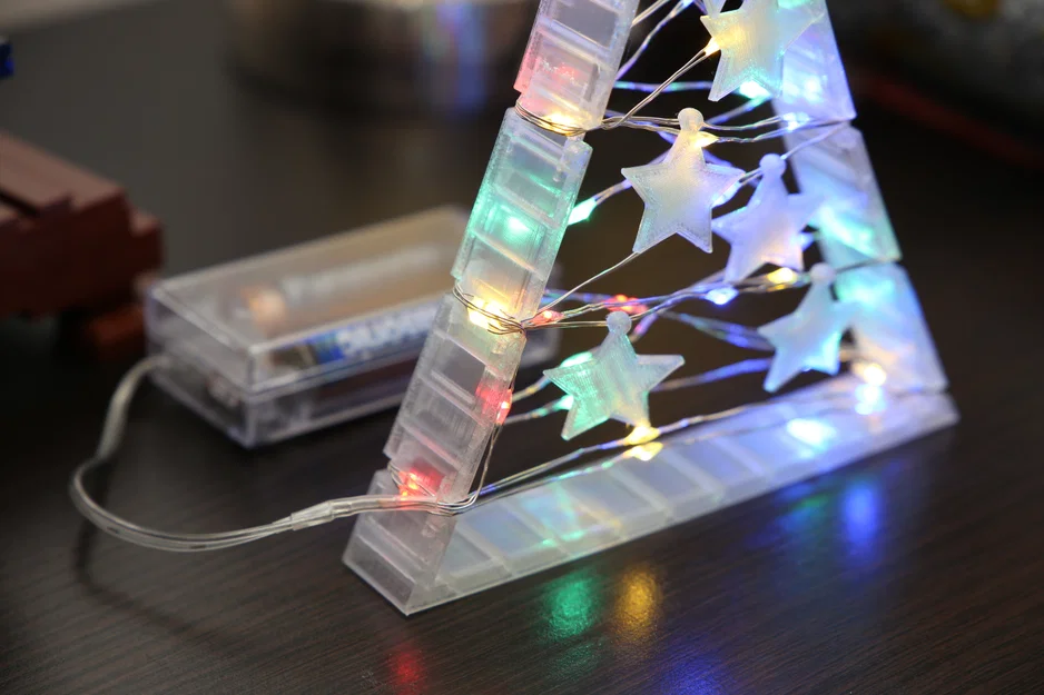 Mô hình cây thông Noel trang trí có đèn LED (Christmas Tree) - Image 3