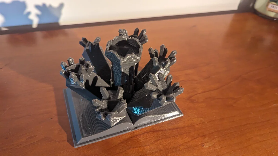 Tháp Tinh Thể Trưng Bày Xúc Xắc D&D (Crystal Tower Dice Display) - Image 2