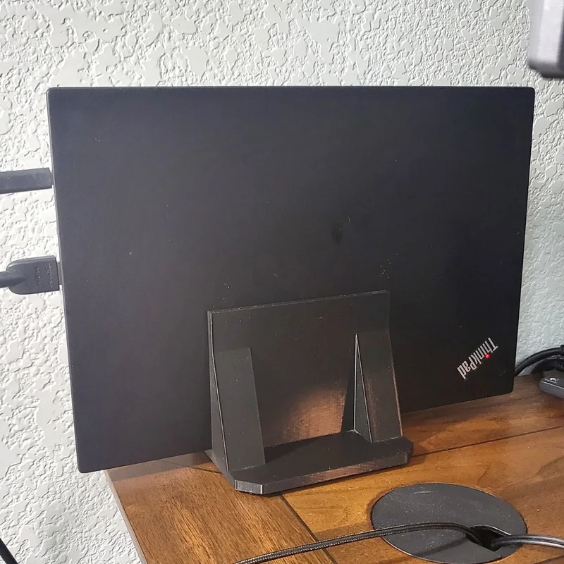 Đế dựng Laptop đứng gọn gàng - Phụ kiện tối ưu bàn làm việc