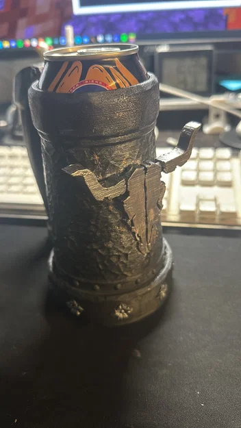 Giá đỡ lon bia Wacken Bierdosen Krug phong cách Viking ấn tượng - Image 1