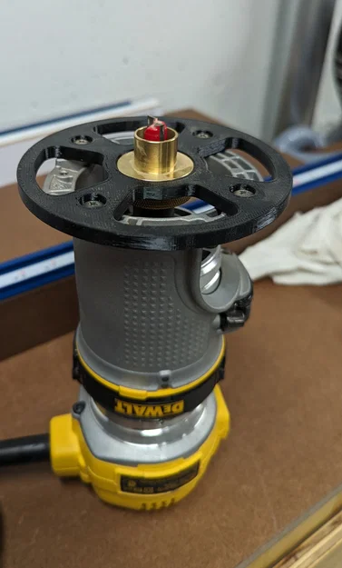 Đế bushing base plate cho Dewalt DPW611 Trim Router - Image 3