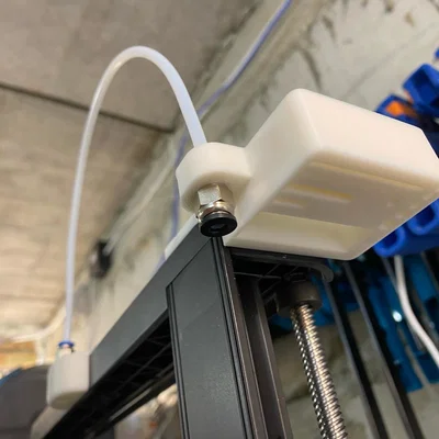 Cập nhật giá đỡ dụng cụ Ender V3 SE kèm filament guide PC4–M10x1.5