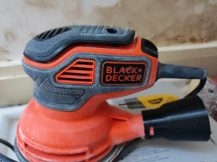 Adapter hút bụi cho máy chà nhám orbital BLACK and DECKER - Image 2