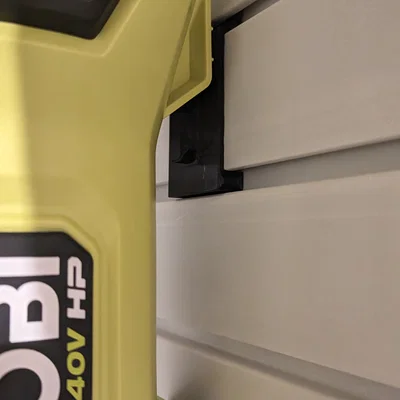 Mount Slatwall cho máy thổi lá & pin Ryobi 40V