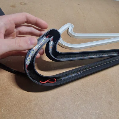 Đèn LED Nike Swoosh – Để bàn hoặc treo tường