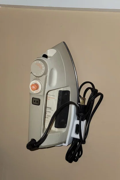 Giá treo tường bàn ủi quần áo (Clothes Iron Holder Caddy) - Image 1