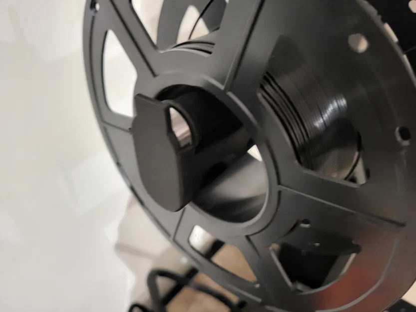 Giá treo cuộn nhựa (Spool holder) cải tiến cho máy in Prusa MK4 - Image 2