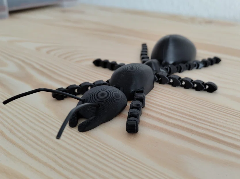 Kiến khớp nối (Articulated Ant) - Image 1