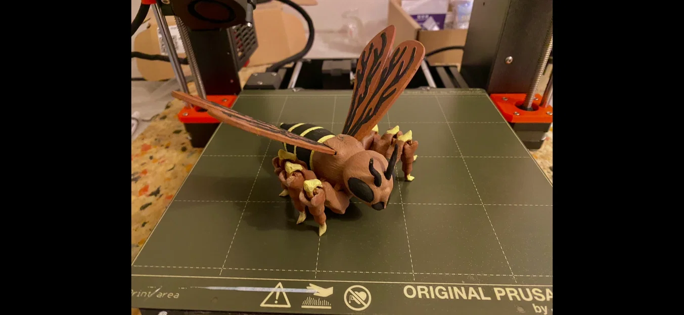 Mô hình ong linh hoạt Flexi Bee in 3D không cần support - Image 1