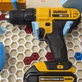 DeWalt DCD771 Honeycomb Storage Wall Mount (HSW) - Giá treo máy khoan - Thumbnail 4