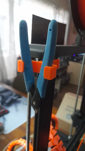 Giá treo kìm cắt nhựa cho máy in 3D Ender 3 V3 SE & KE - Image 1