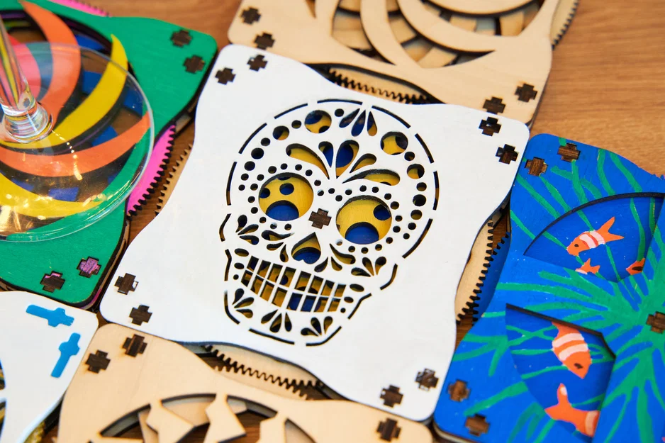 Lót Ly Kinetic Có “Twist”: Laser Cut hoặc 3D Print DIY Siêu Ảo - Image 2