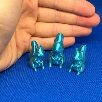 Sóc Mini Dễ Thương (Cute Mini Squirrel)