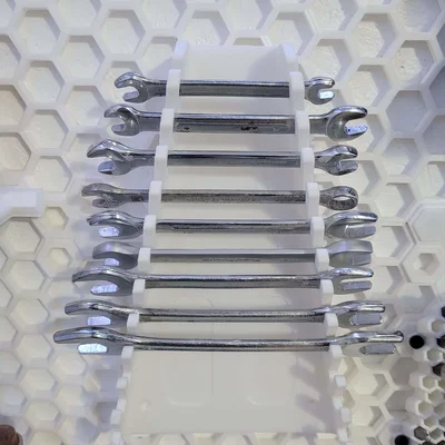 Giá treo cờ lê dạng tổ ong (Honeycomb wrench holder)