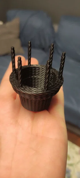 Giỏ Mới Cho Khinh Khí Cầu (New Basket for Hot Air Balloon) - Image 1