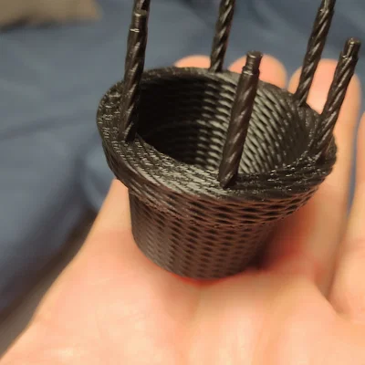 Giỏ Mới Cho Khinh Khí Cầu (New Basket for Hot Air Balloon)