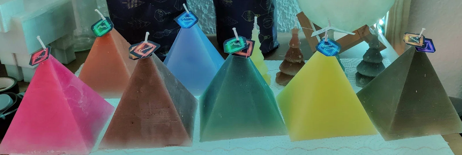 Khuôn Đúc Nến Hình Kim Tự Tháp (Pyramid Candle Mold) - Image 1