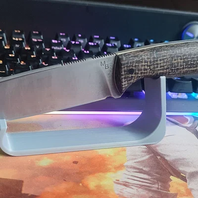 Kệ trưng bày dao (Knife display stand)