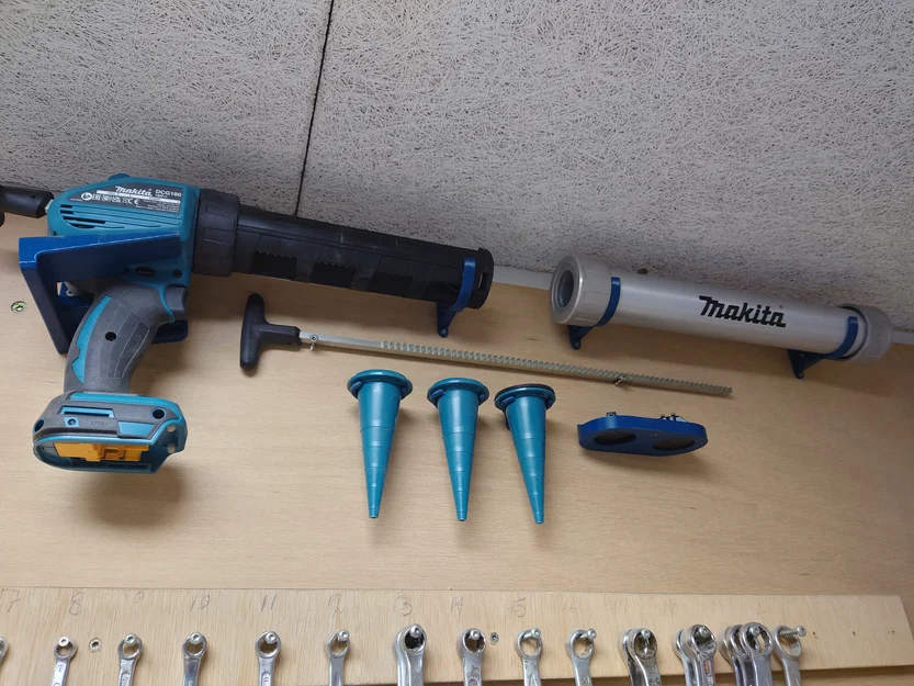 Giá treo tường cho Makita DCG180ZX - Image 1