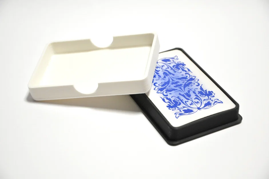 Hộp đựng bộ bài tây (Card case) thiết kế tiện lợi, in 3D dễ dàng - Image 1