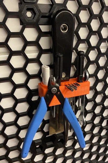 Giá treo dụng cụ Ender 3/5 dạng Honeycomb - Image 1
