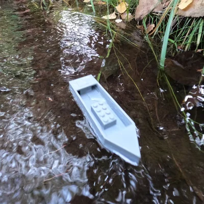 Thuyền Lego nổi (Floating Lego boat)
