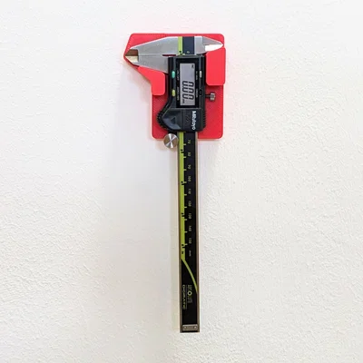 Giá treo thước kẹp Mitutoyo (Caliper holder) treo tường tiện lợi