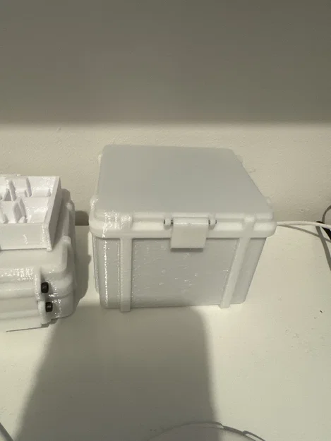 Rugged Box: Hộp Đựng Đa Năng Bền Bỉ Phiên Bản Tăng Kích Thước - Image 1