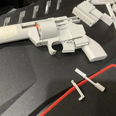 Revolver đồ chơi Function (toy) – Nerf bắn half length darts