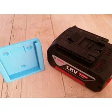 Giá treo pin BOSCH 18V in 3D gọn gàng, chắc chắn cho xưởng